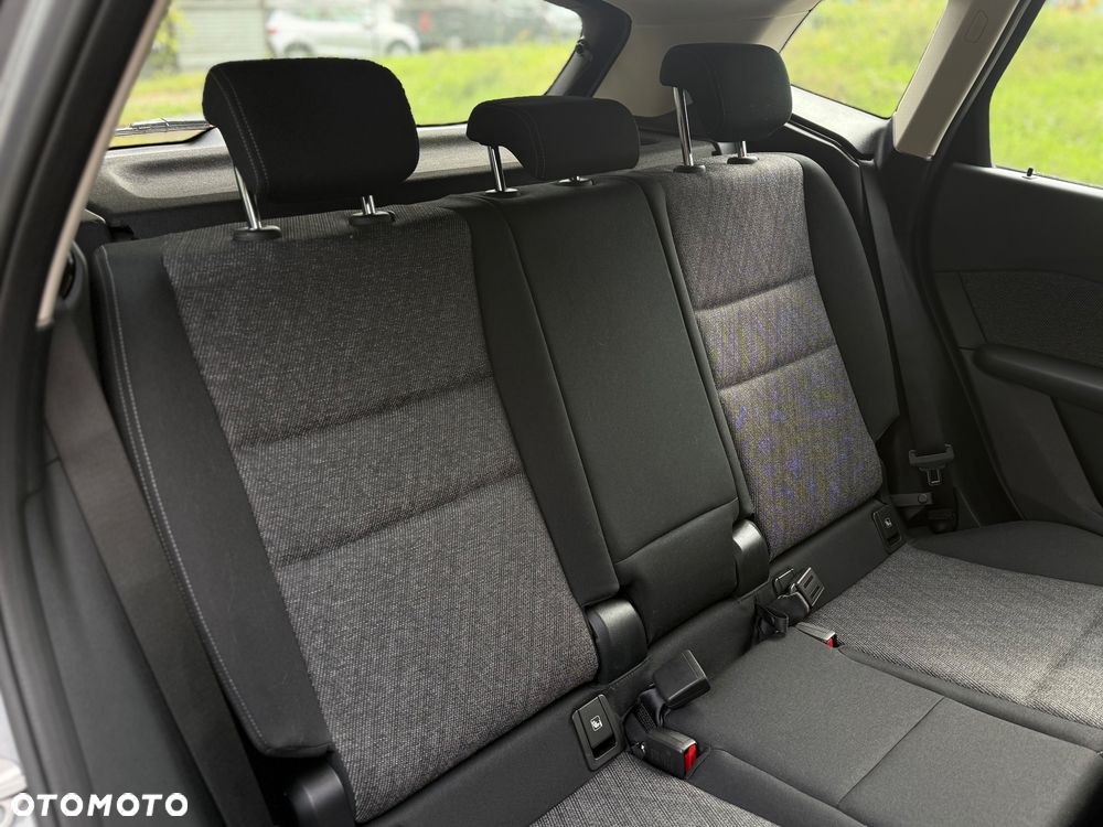 BMW Seria 2 218d - 15