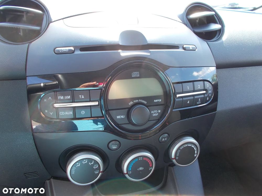 Mazda 2 1.3 MZR Active - 22