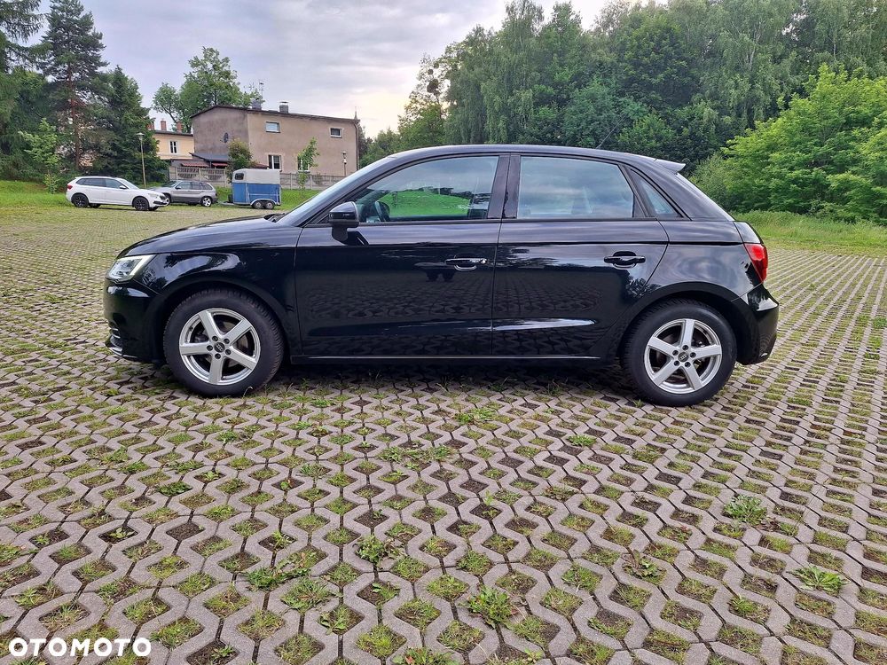 Audi A1 Sportback 1.0 TFSI ultra Design - 3