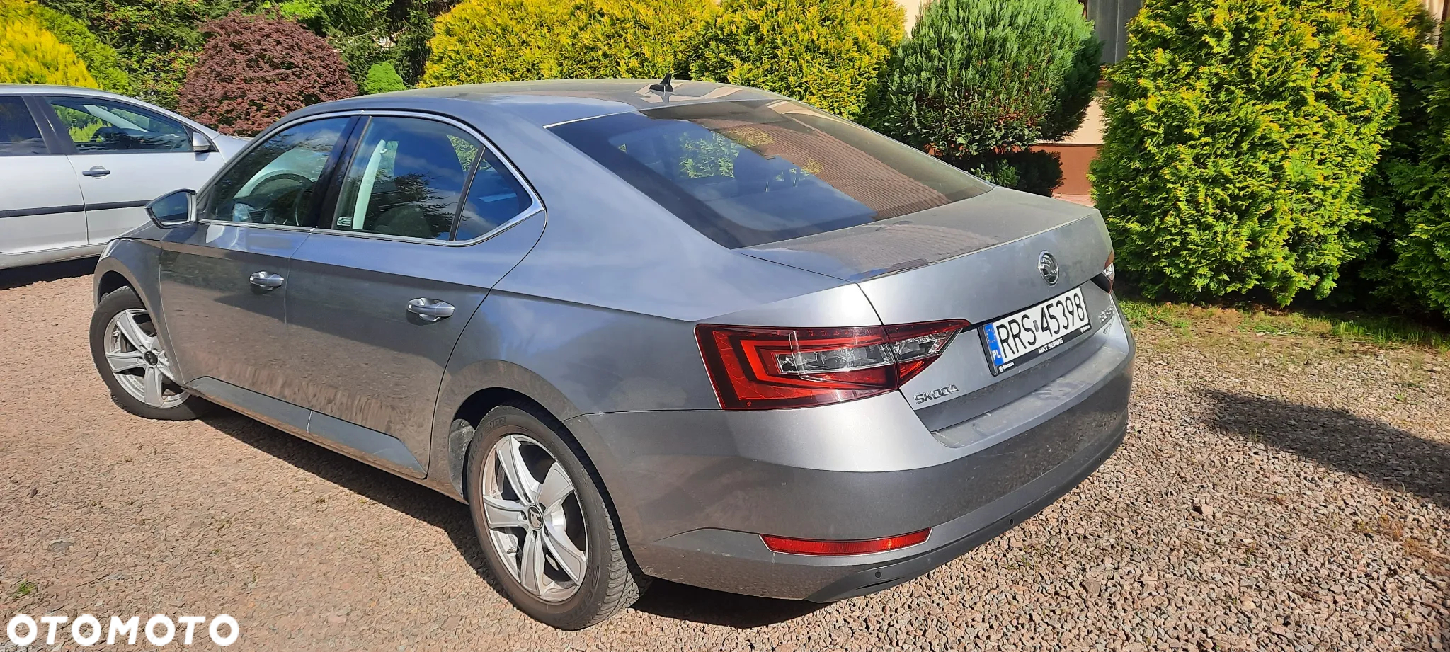 Skoda Superb 2.0 TDI 4x4 Style DSG - 4