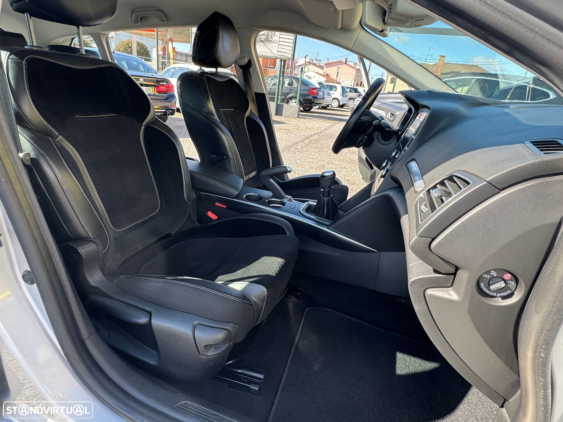 Renault Mégane Sport Tourer 1.5 dCi Intens - 15