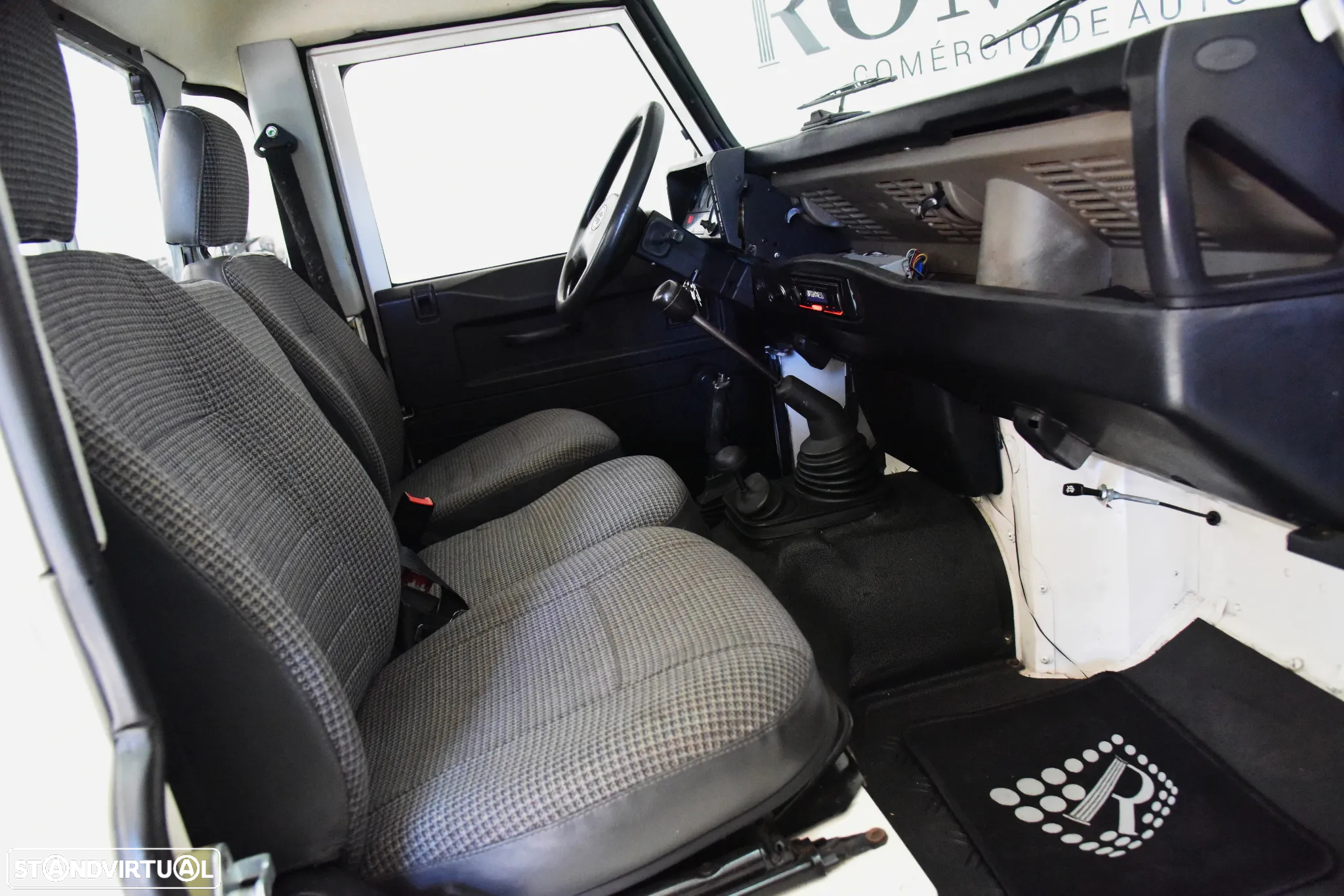 Land Rover Defender 90 2.5 TDi Metal Top - 17