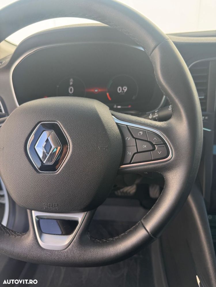 Renault Megane - 17