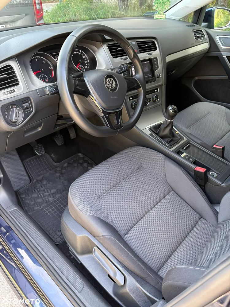 Volkswagen Golf 1.6 TDI BMT Comfortline - 8