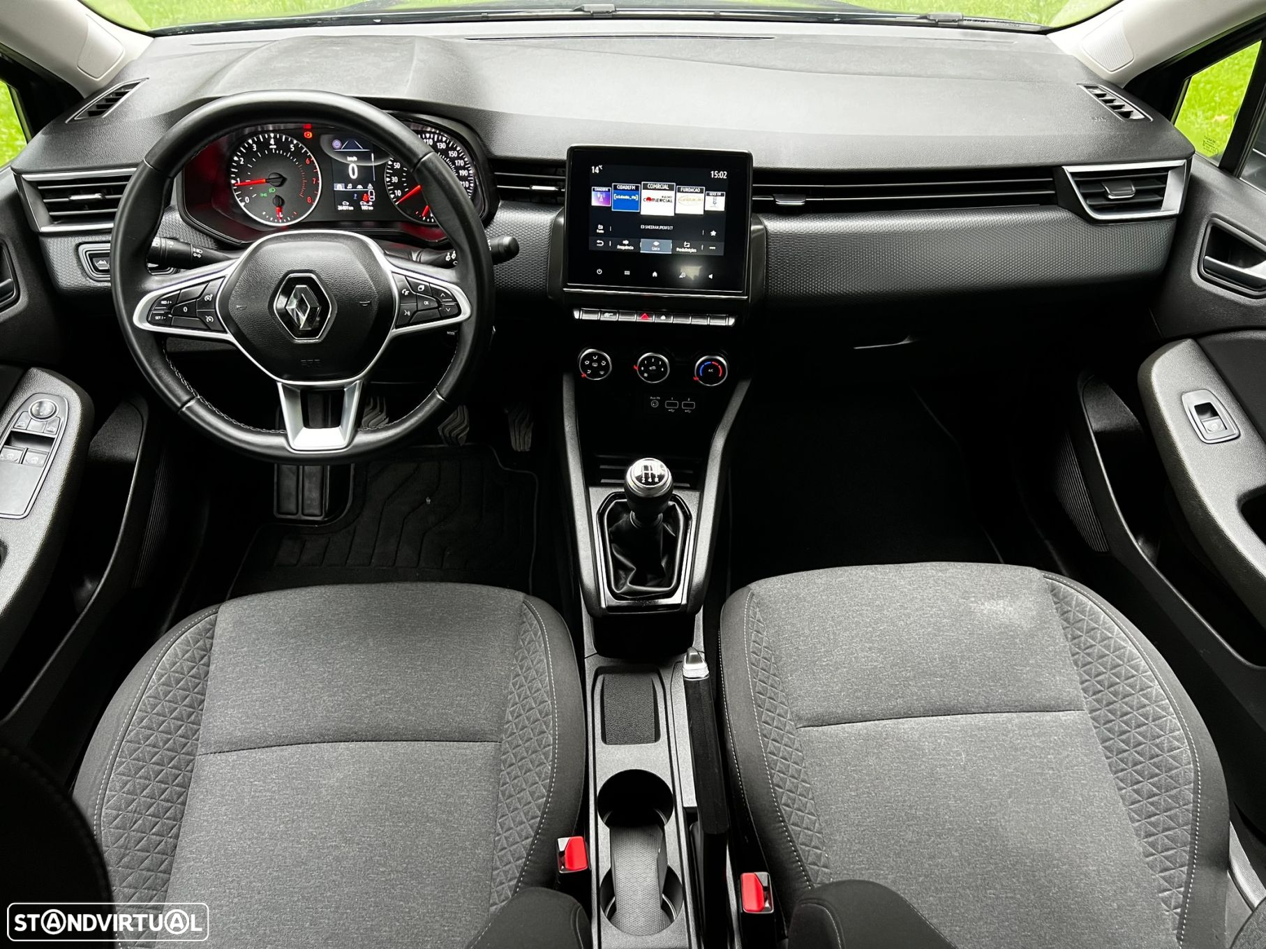 Renault Clio 1.0 TCe Techno - 6