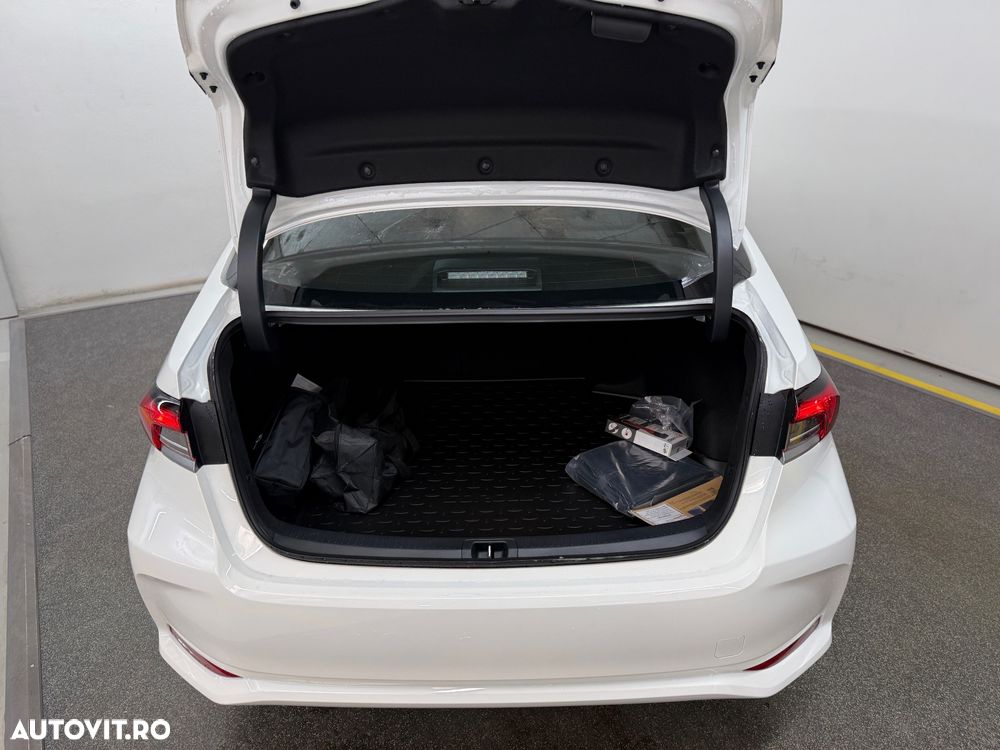 Toyota Corolla 1.8 HSD Eco - 12