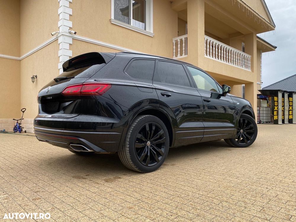 Volkswagen Touareg V6 TDI 4MOTION R-Line - 4