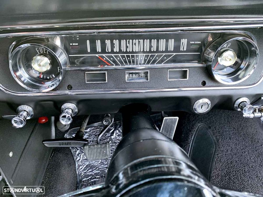 Ford Mustang - 15