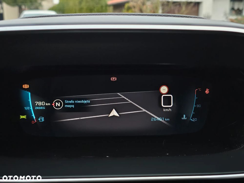 Peugeot 2008 1.5 BlueHDi Allure S&S - 21