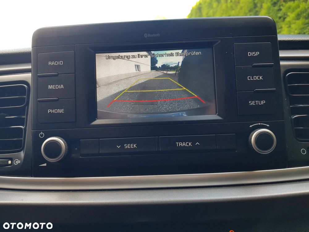 Kia Rio - 20