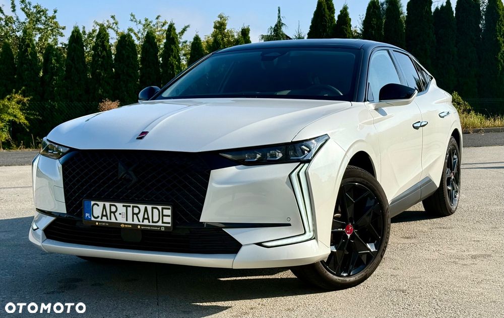 DS Automobiles DS 4 1.6 E-Tense Performance Line + - 5