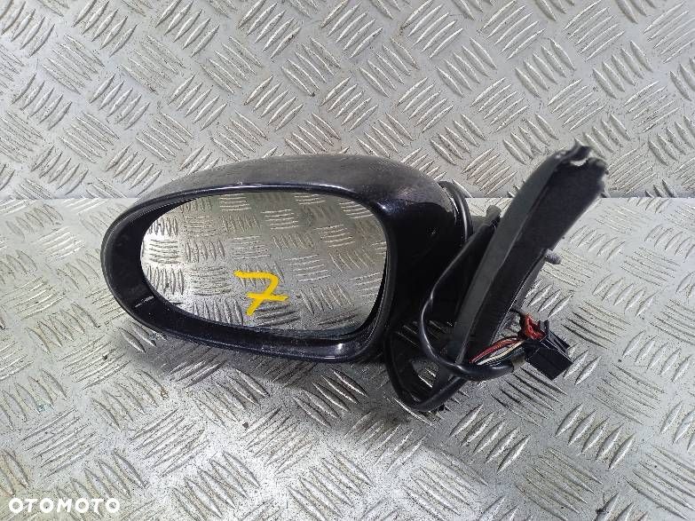 LUSTERKO LEWE VOLKSWAGEN GOLF 5 - 1