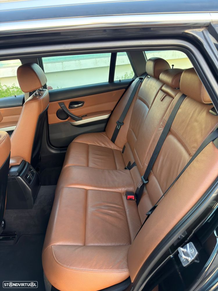 BMW 320 d Navigation - 19