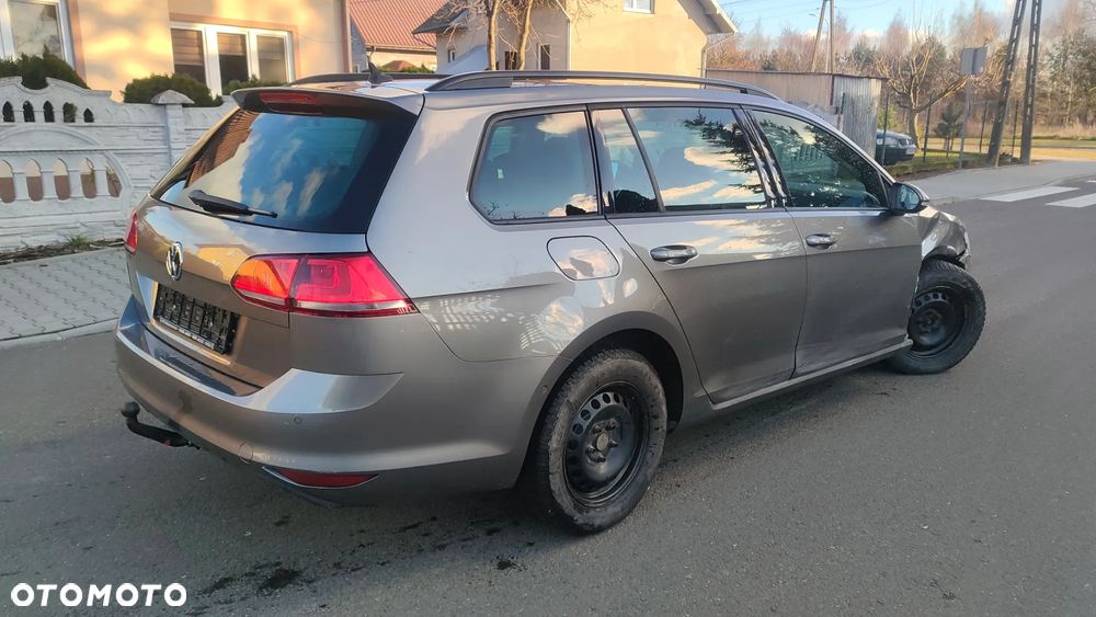 Volkswagen Golf Variant ver-2-0-bluetdi-dsg-cup - 5