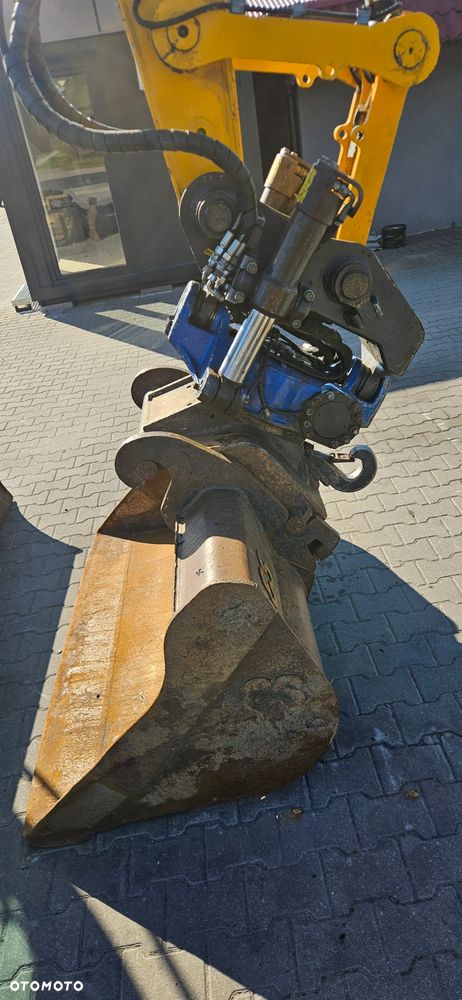 JCB << JZ1440LC+ Roto 3x łamane ramie pług gumowe nakładki >> - 10