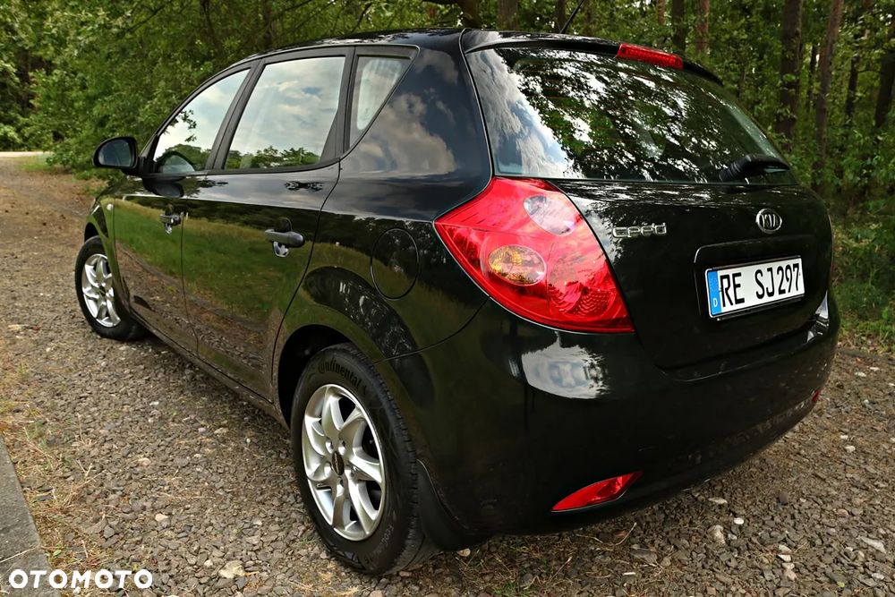 Kia Ceed 1.4 CVVT Attract - 22