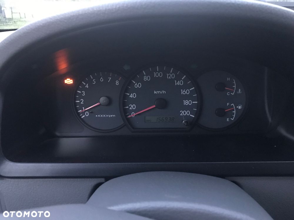 Kia Rio - 7