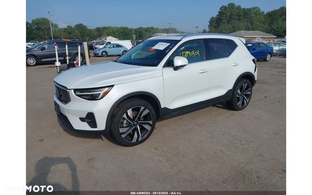 Volvo XC 40 B5 B AWD Ultimate Bright - 3