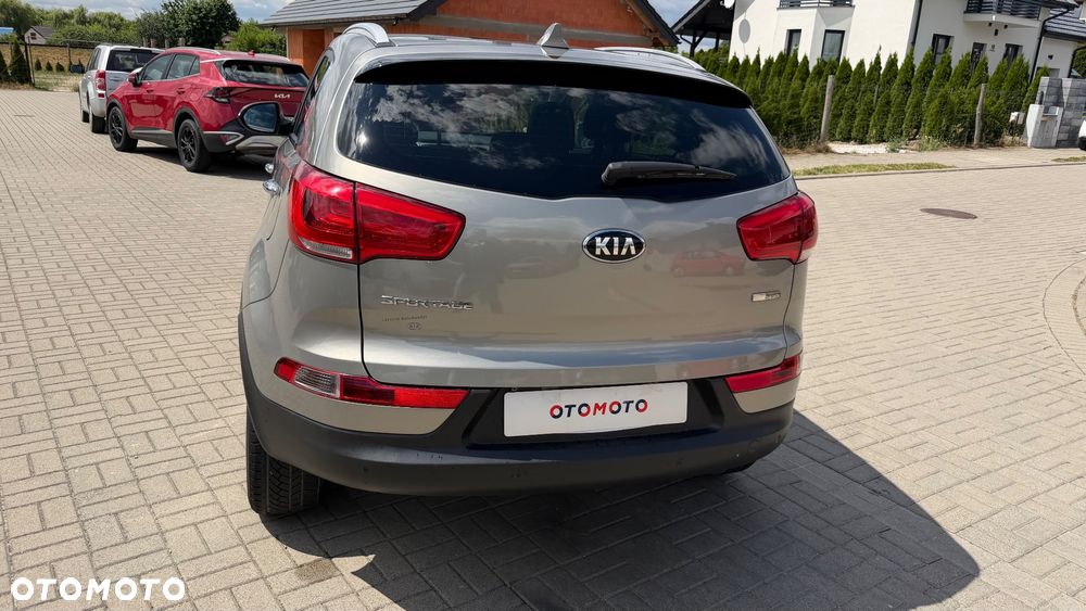 Kia Sportage 1.7 CRDI 2WD Spirit - 12