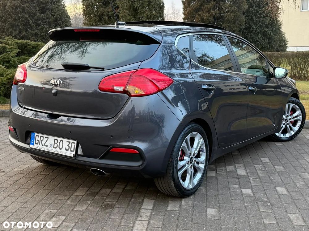 Kia Ceed 1.6 GDI DCT Platinum Edition - 3