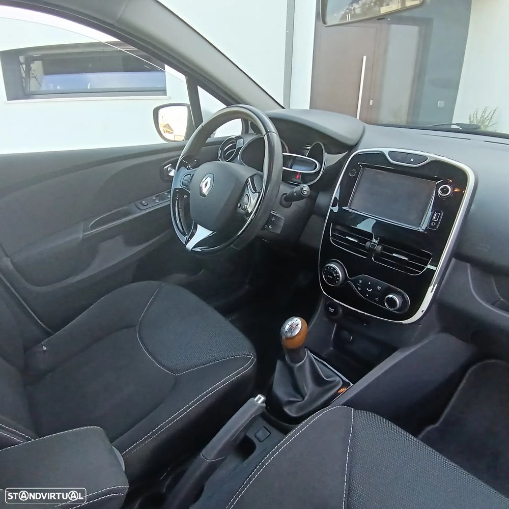 Renault Clio Sport Tourer dCi 90 Limited - 18