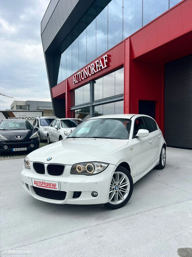 BMW 116 d Pack M - 1