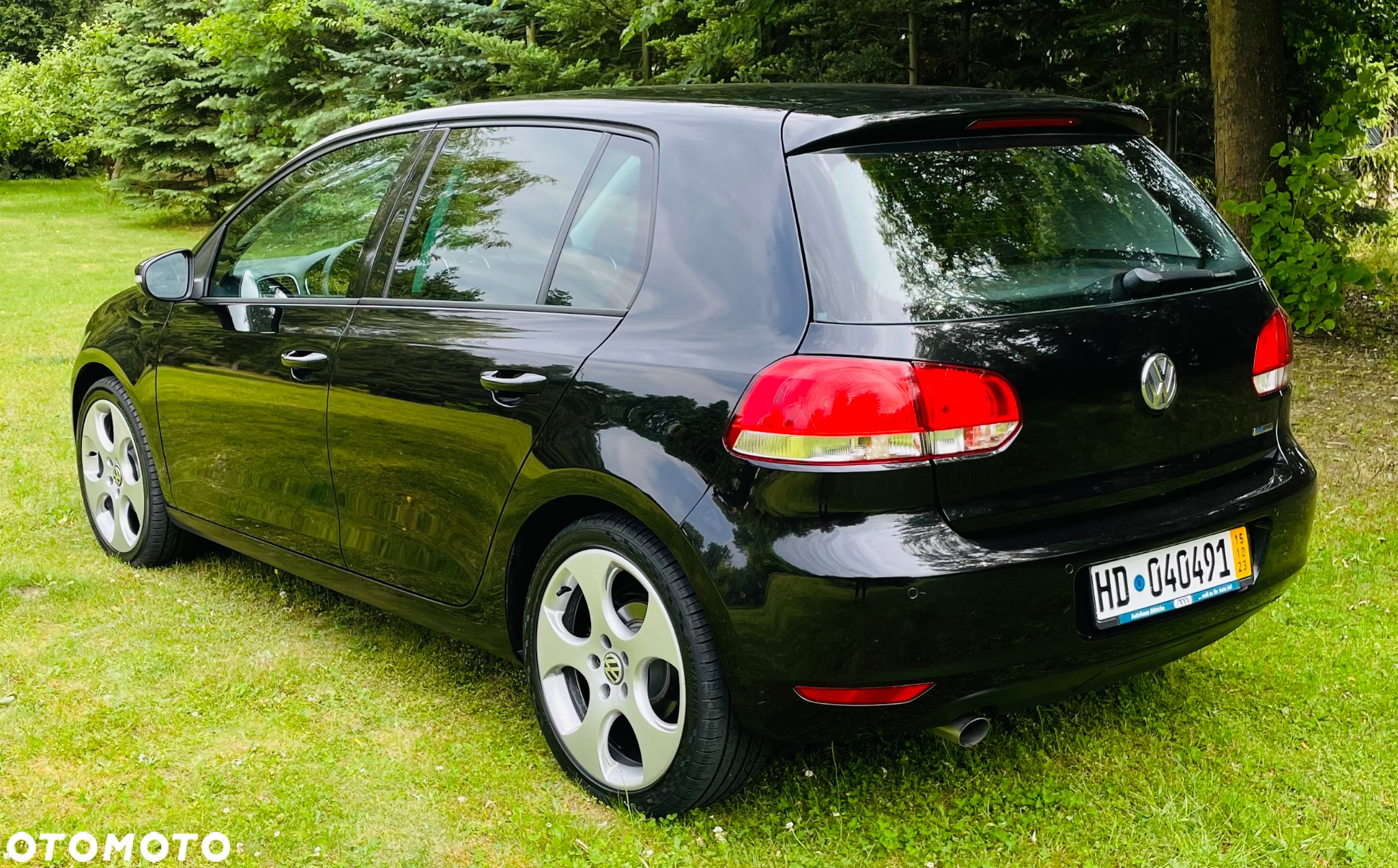 Volkswagen Golf 1.6 TDI BlueMotion Technology Comfortline - 10