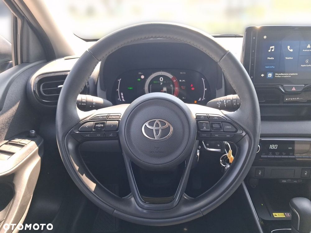 Toyota Yaris Hybrid 1.5 Style - 13