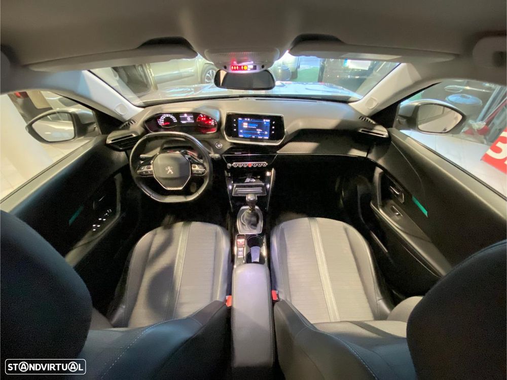 Peugeot 2008 1.2 PureTech Allure Pack - 28