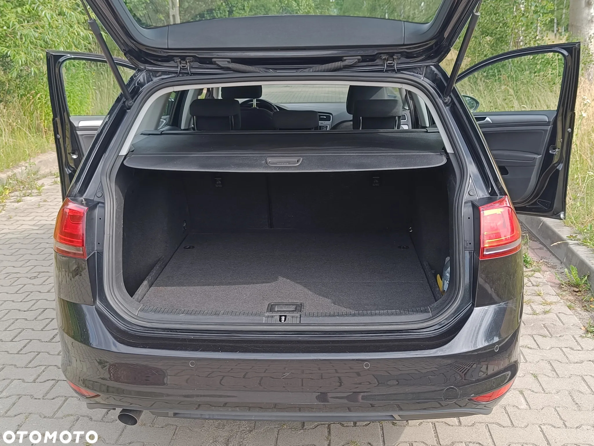 Volkswagen Golf VII 1.6 TDI BlueMotion Trendline - 8