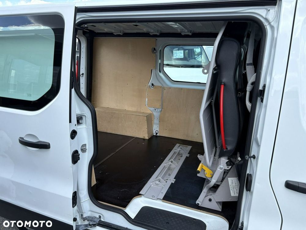 Renault Trafic - 7