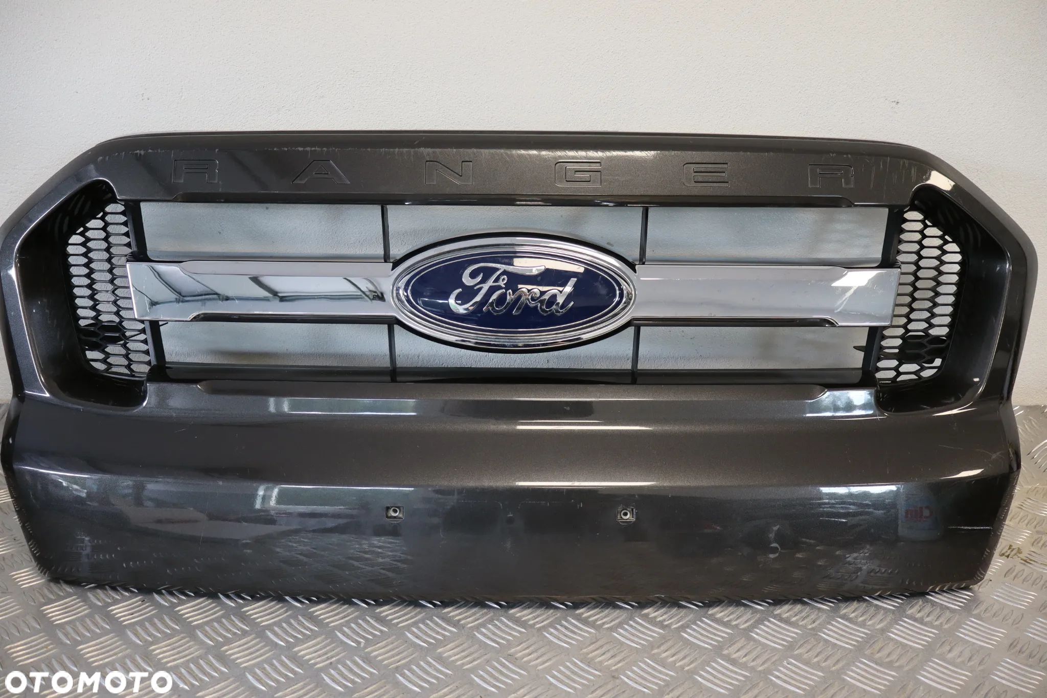 GRILL GRIL ATRAPA FORD RANGER V 5 LIFT EB3B-8350-A 2015-2019 - 1