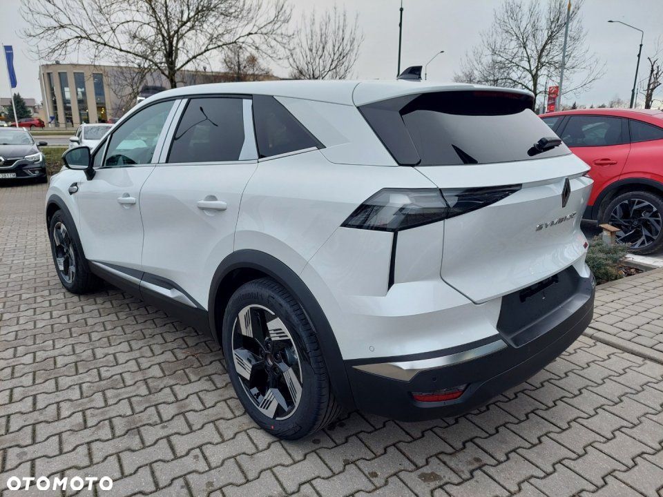 Renault Symbioz - 5