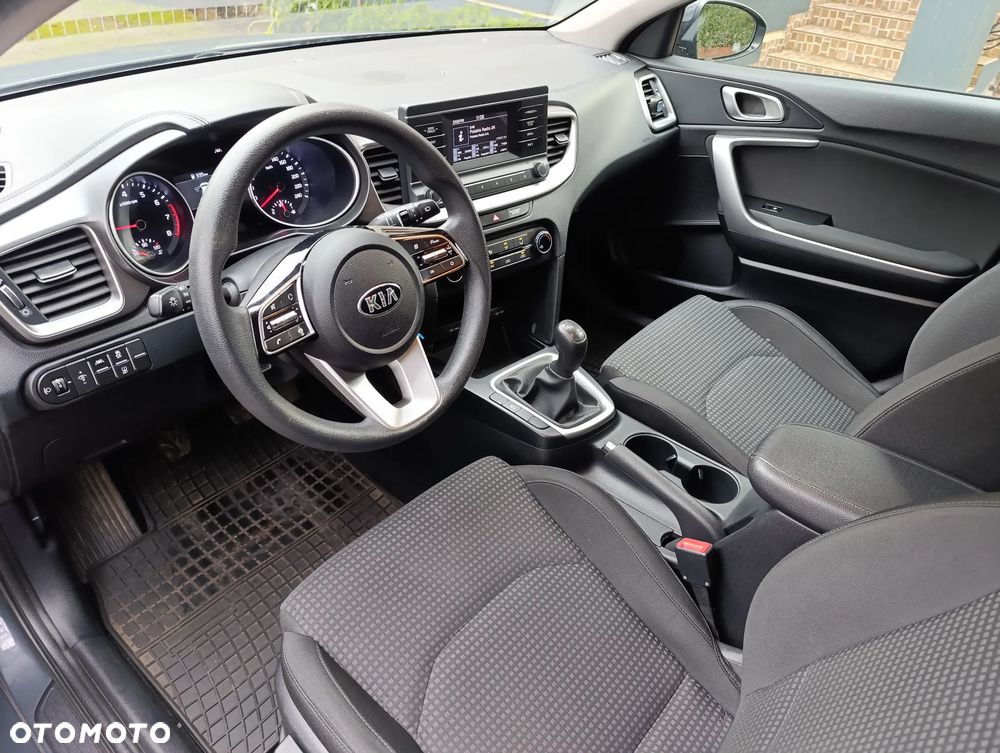 Kia Ceed 1.0 T-GDI M - 13