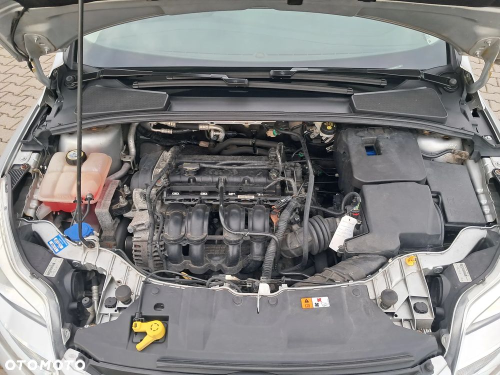 Ford Focus 1.6 Trend - 4