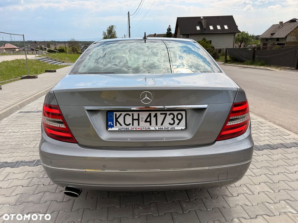 Mercedes-Benz Klasa C 250 (BlueEFFICIENCY) 7G-TRONIC Avantgarde - 15