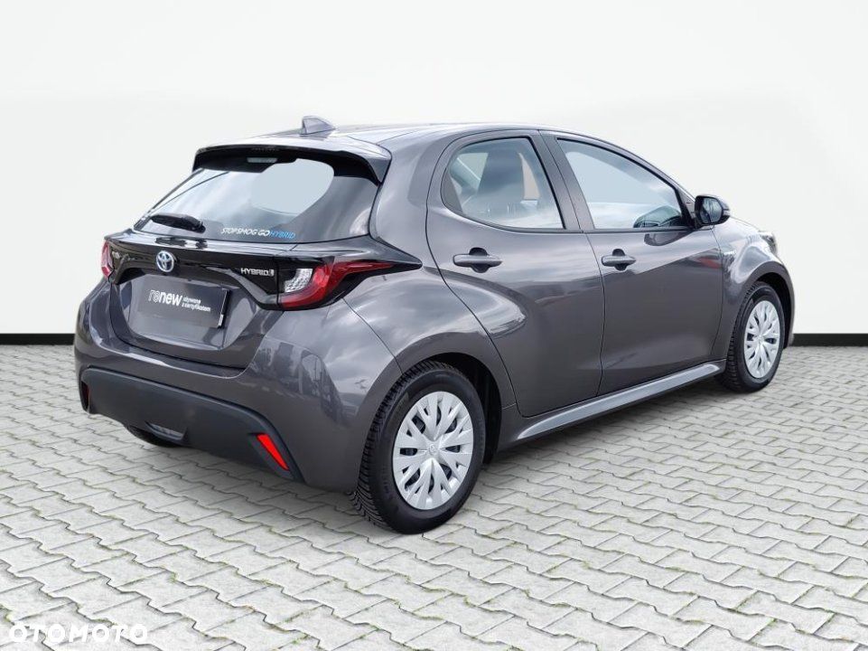 Toyota Yaris - 5