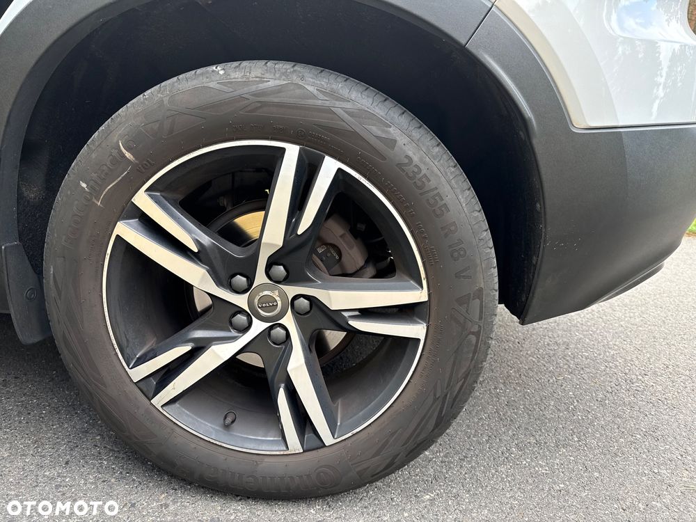 Volvo XC 40 T3 R-Design - 6