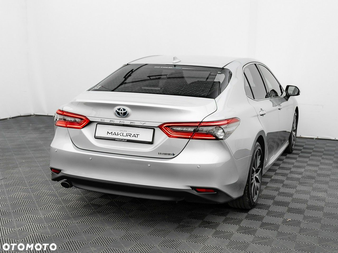 Toyota Camry 2.5 Hybrid Executive CVT - 6