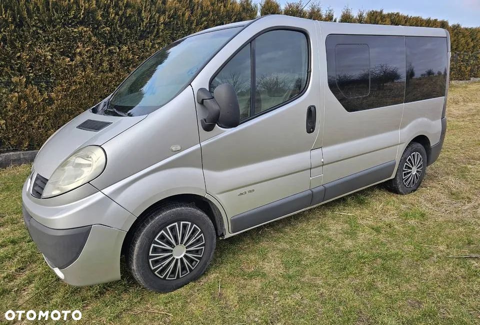 Renault Trafic - 11