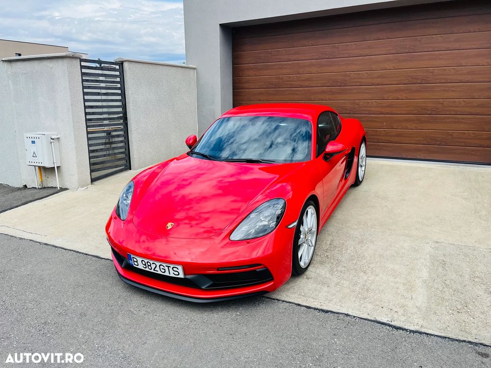 Porsche Cayman - 1