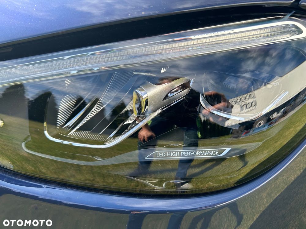 Mercedes-Benz Klasa C 220 d 4Matic 9G-TRONIC AMG Line - 15