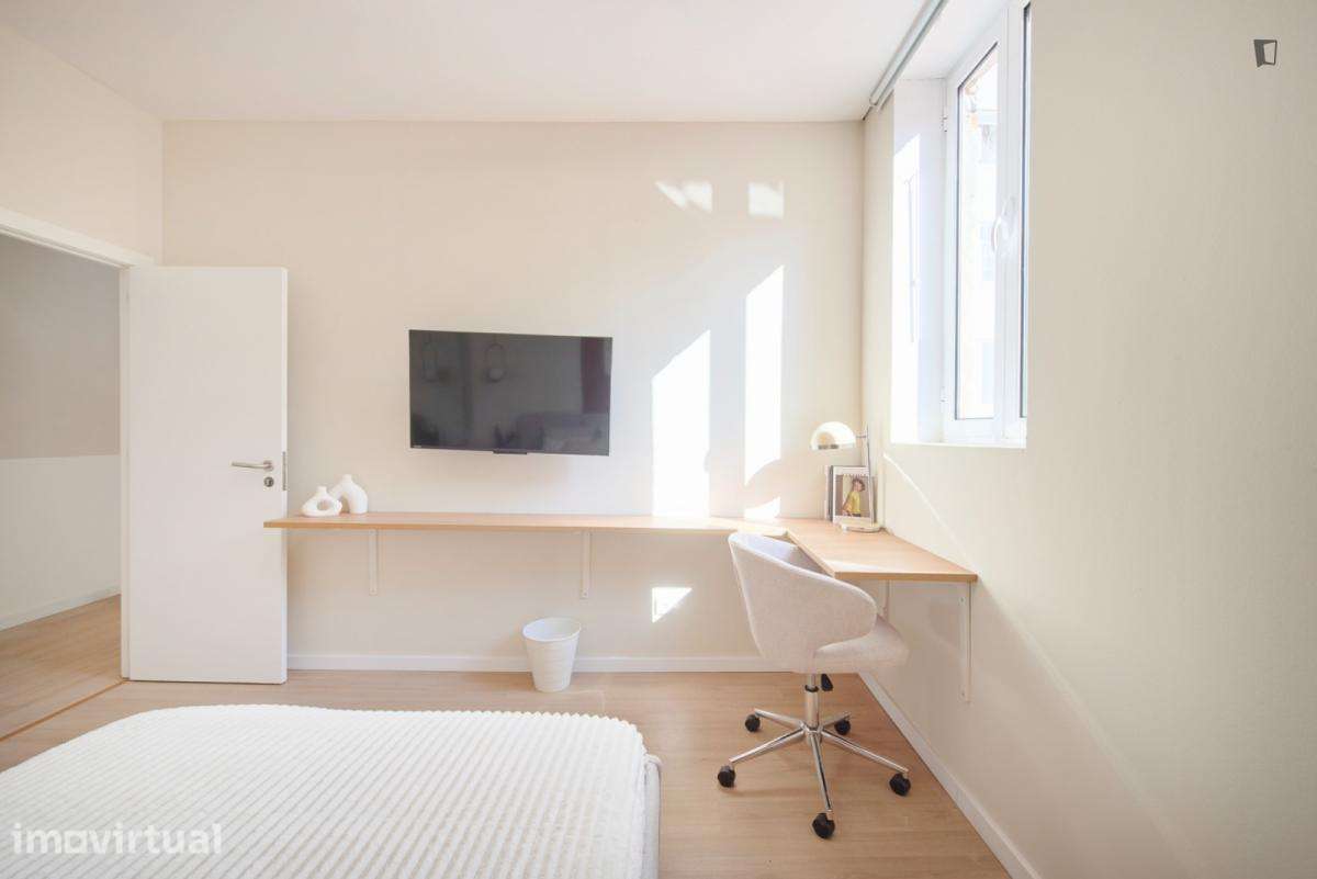 Quarto - localizado em Cais do Sodré Lisbon - Grande imagem: 4/29