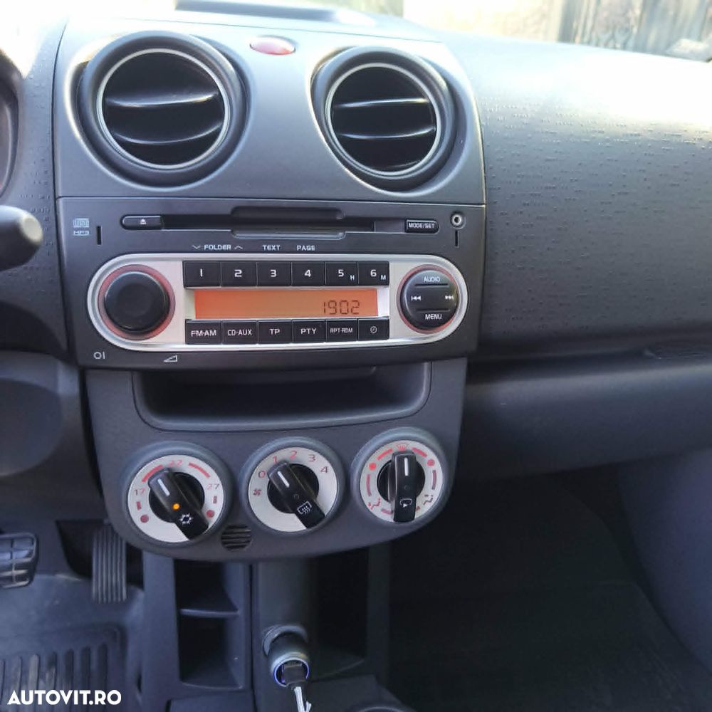 Mitsubishi Colt 1.3 Invite - 5