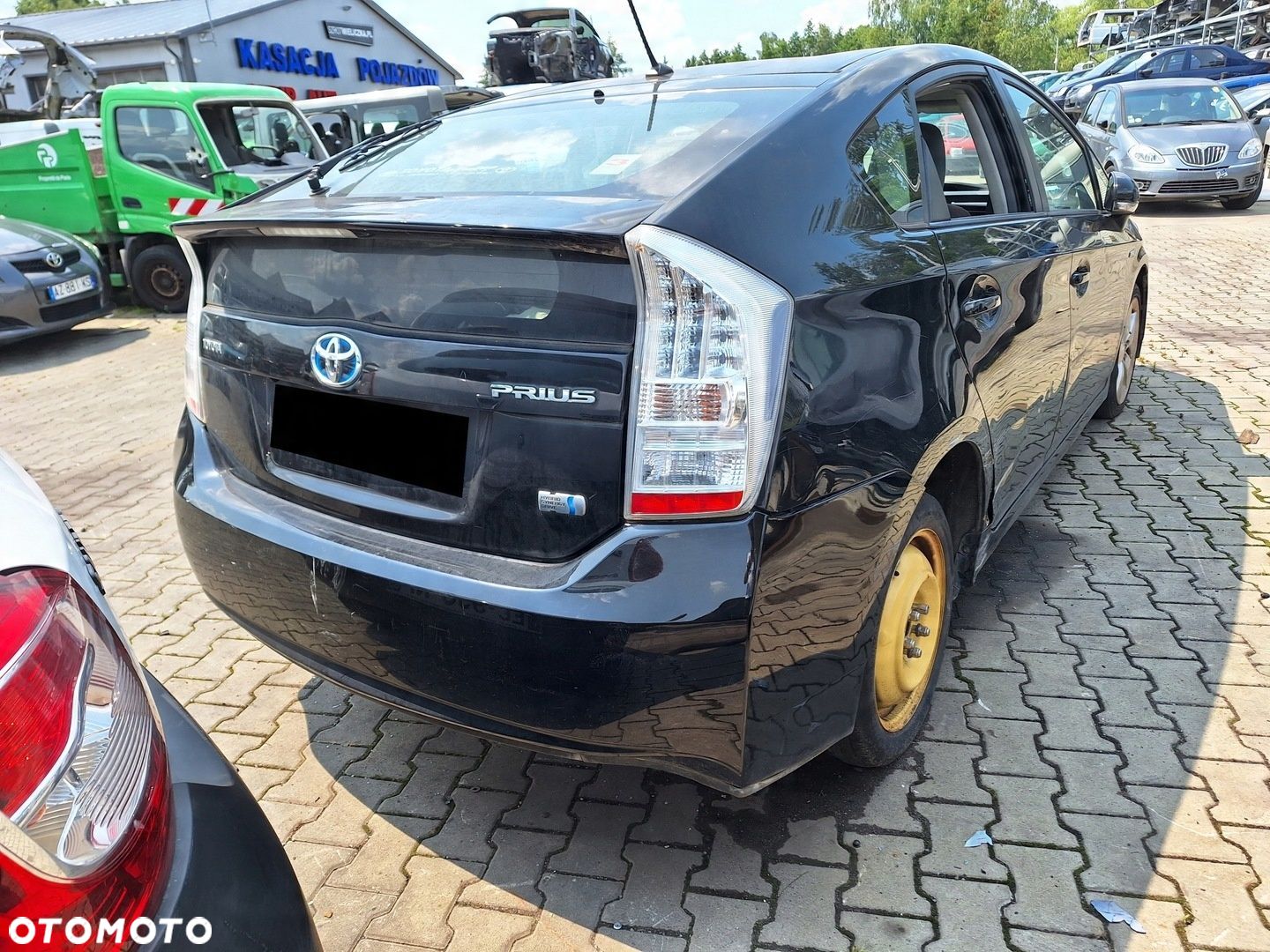 TOYOTA PRIUS 3 III W3 LAMPA TYŁ PRAWA 09-11 EUROPA - 1