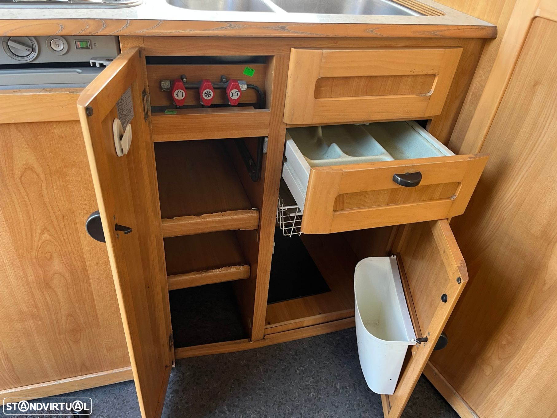 Hymer Classe B SL . - 29