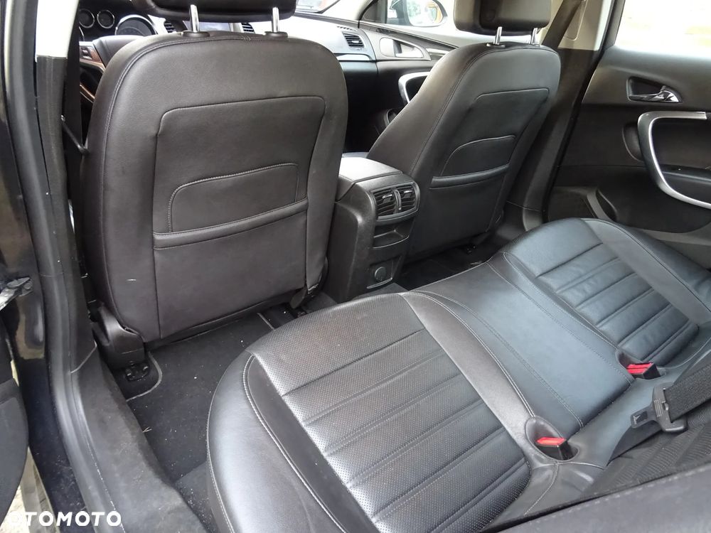ZAKOŃCZENIE KONSOLI ŚRODKOWEJ GNIAZDO 12V PANEL CZARNY NAWIEWY TYŁ OPEL INSIGNIA A - 14