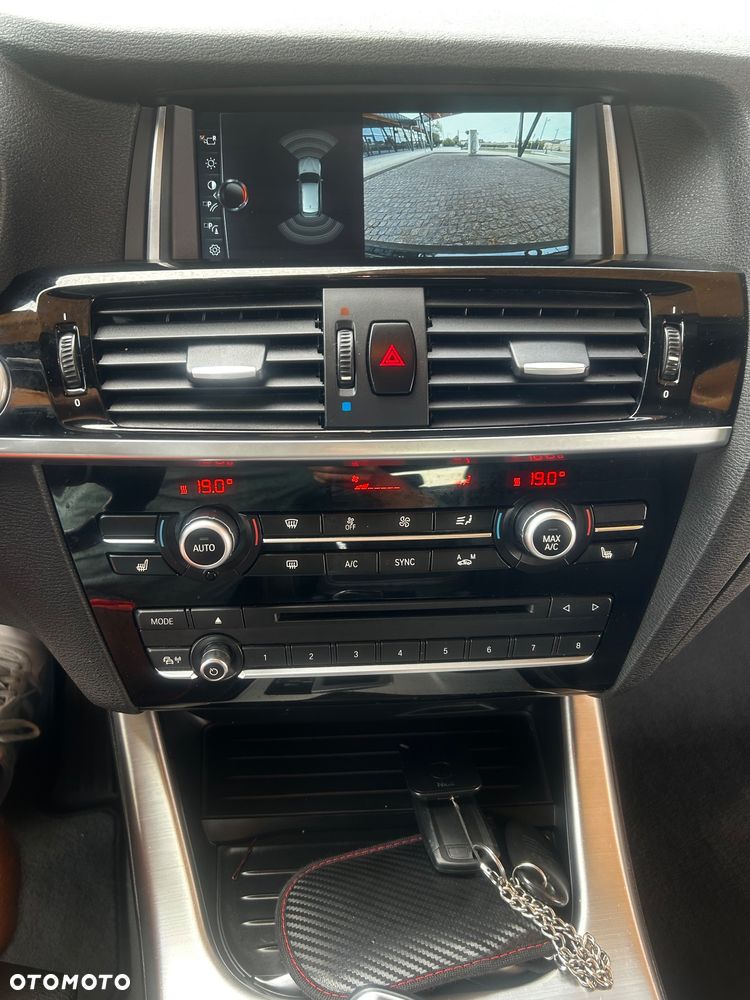 BMW X3 xDrive20d - 12