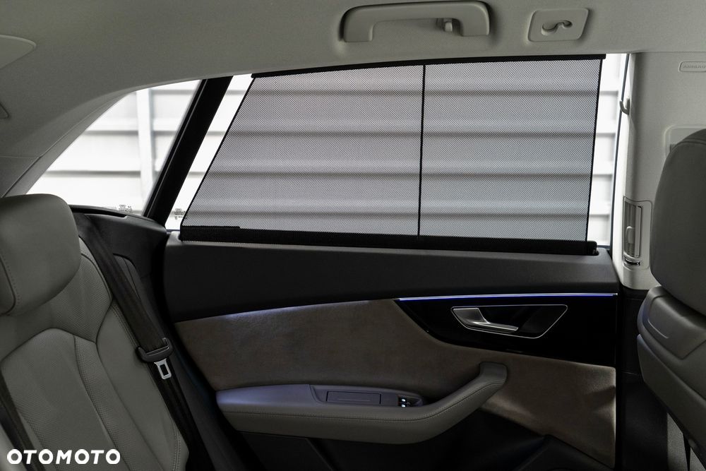 Audi Q8 50 TDI mHEV Quattro Tiptronic - 24