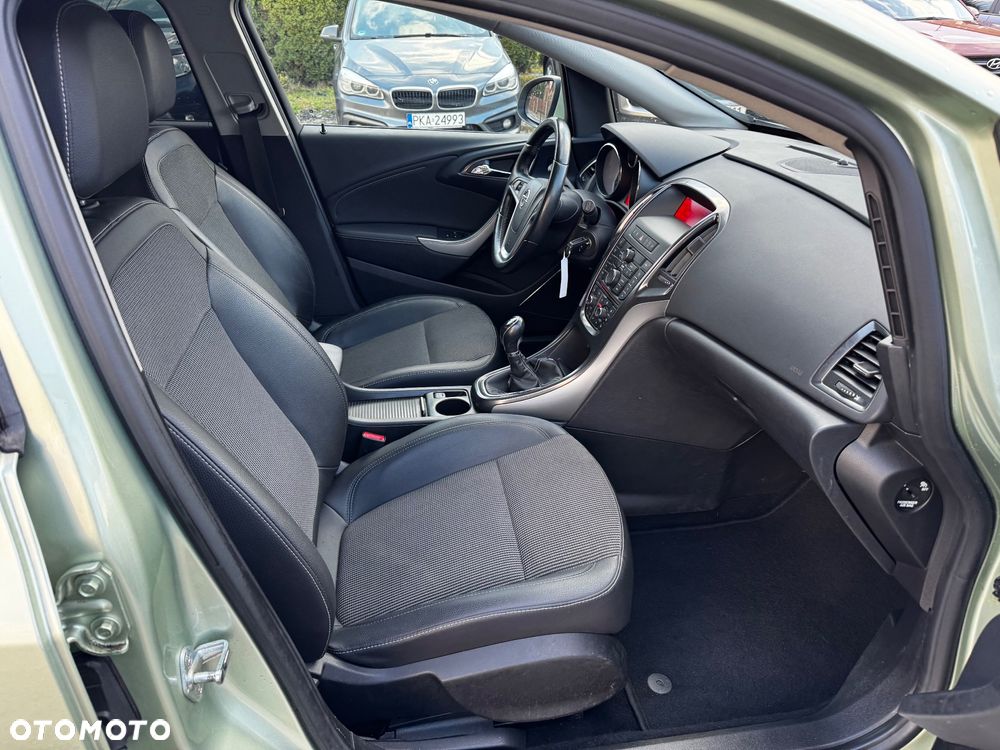 Opel Astra 1.4 Turbo ecoFLEX Start/Stop Selection - 31